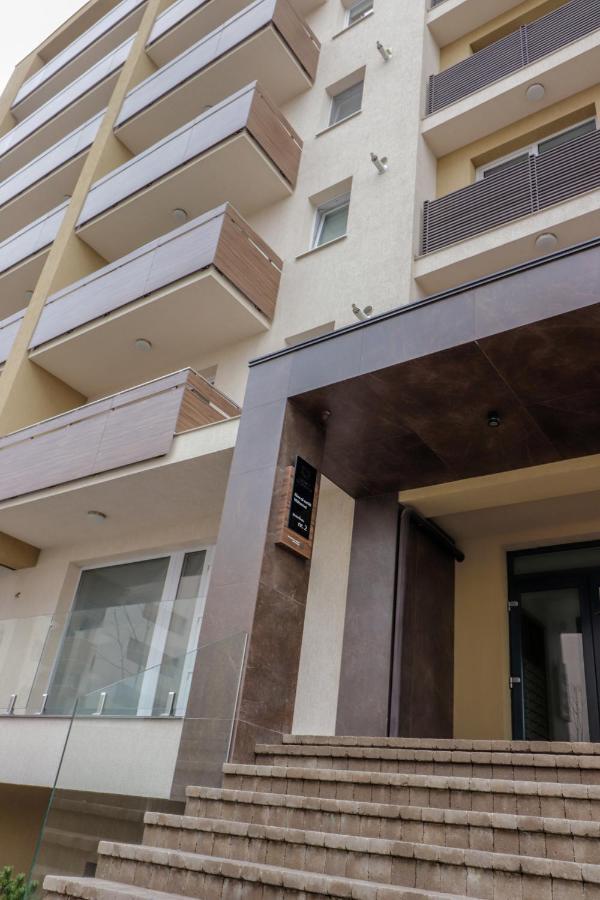 Lux Green Apartament 2 Brasov Exterior photo