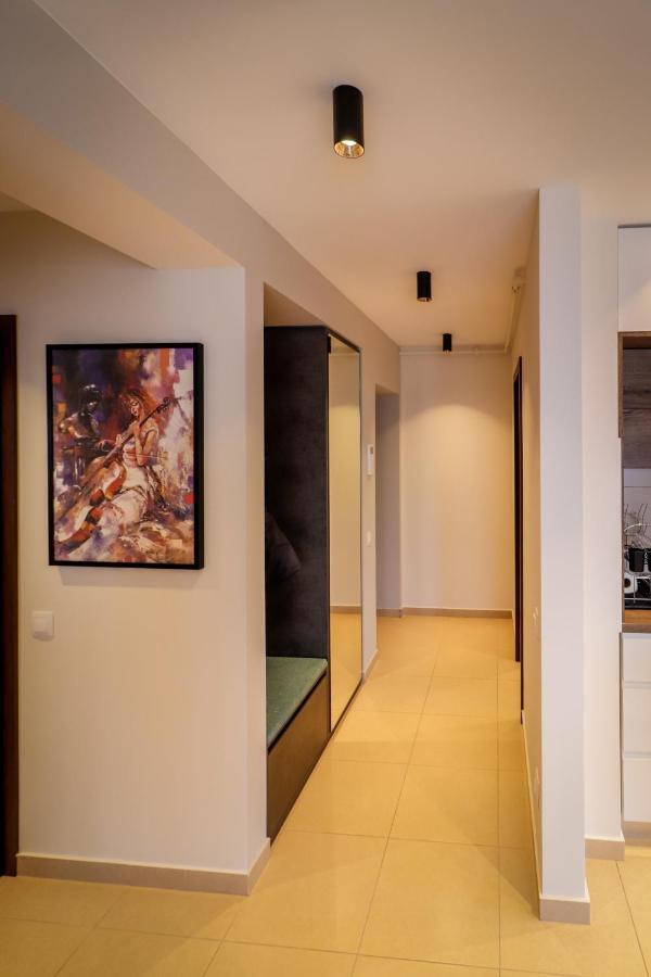 Lux Green Apartament 2 Brasov Exterior photo
