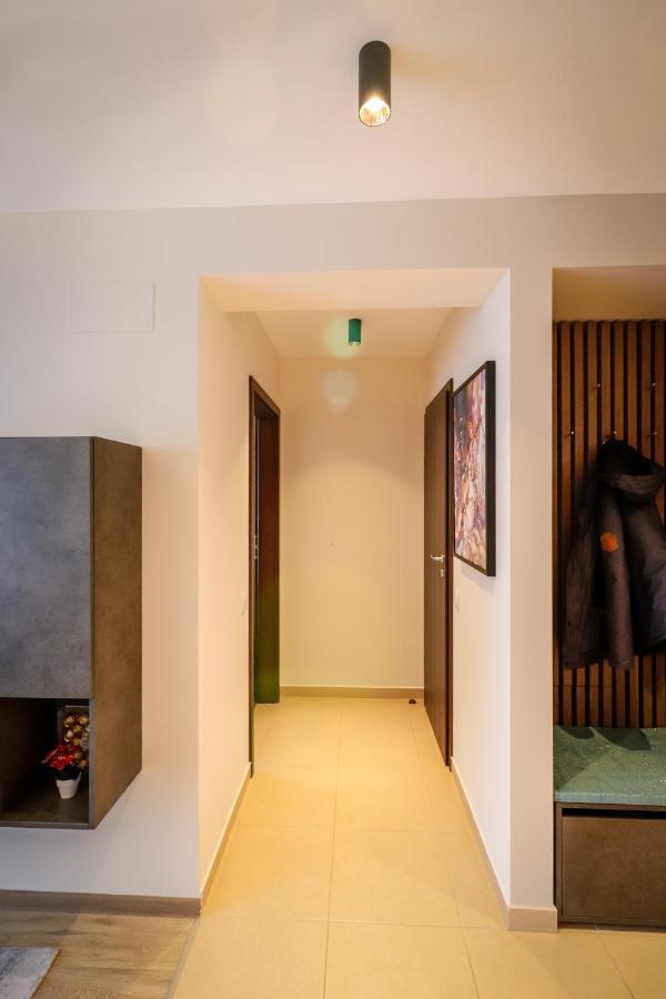 Lux Green Apartament 2 Brasov Exterior photo